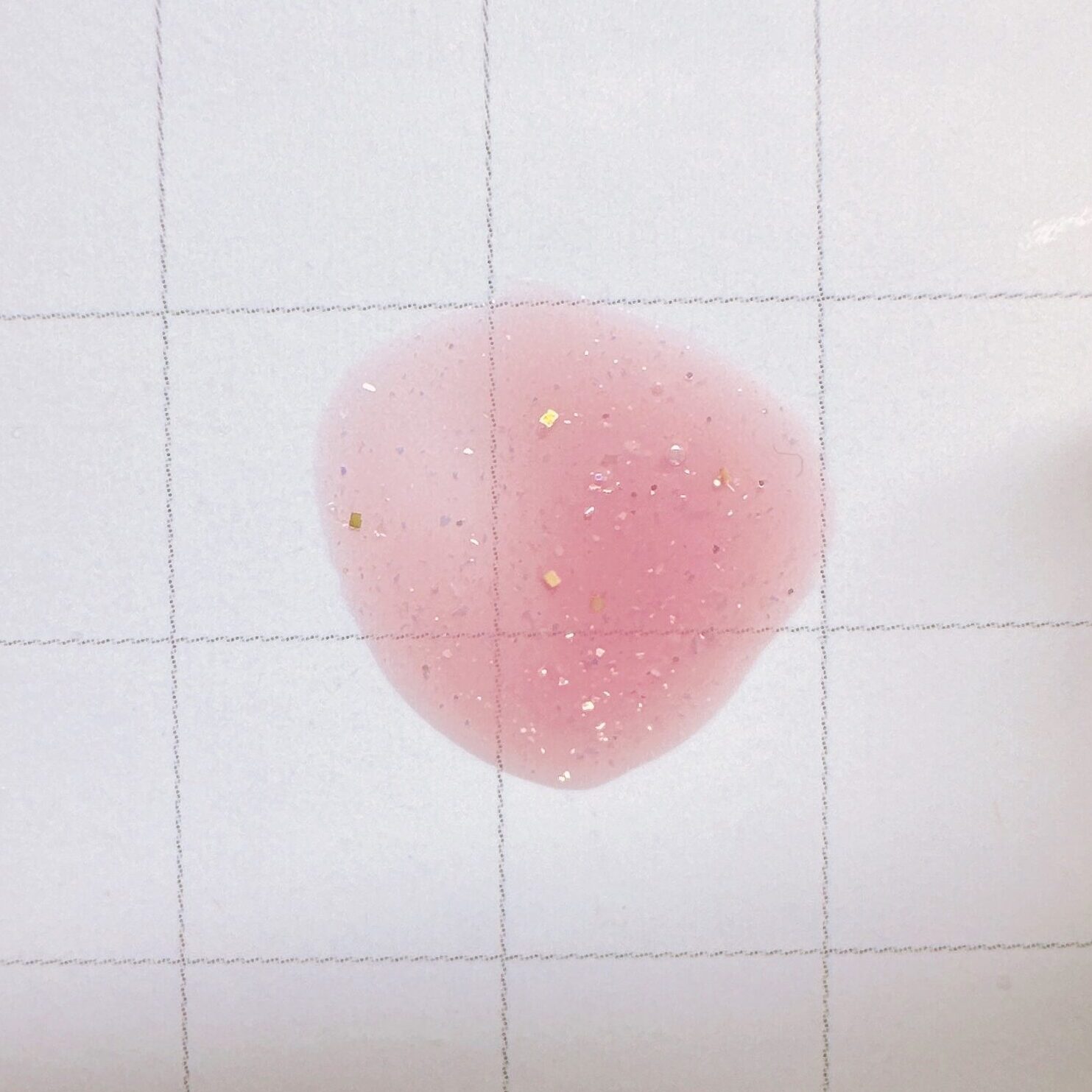 ダイソーTokyo girls collectionコラボのカラージェル＃７６シアーラメピンクの色見本の画像です